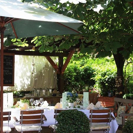 Gasthaus Schwanen & Villa Pfarrhus Stuhlingen Exteriér fotografie